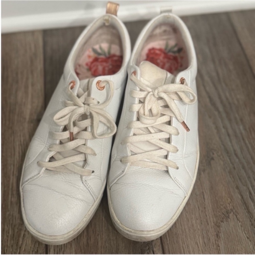 Ted Baker London Women’s White Leather Casual Sneakers Size 10